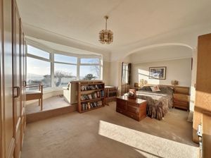 Photo 16- click for photo gallery